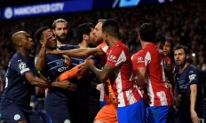 ac米兰官网-欧洲赛事中队伍之间的激烈对抗引人入胜的简单介绍