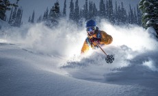 ac米兰-F1新赛季揭幕战焦点战，国王连续得分压制步行者，速度与激情的双重奏