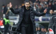 米兰体育-关于法兰克福队主场告捷，雄心士气高昂的信息