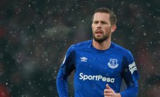 米兰登录入口-佩德里状态火热导演翻盘好戏，丹麦上演逆转马赛的经典战役