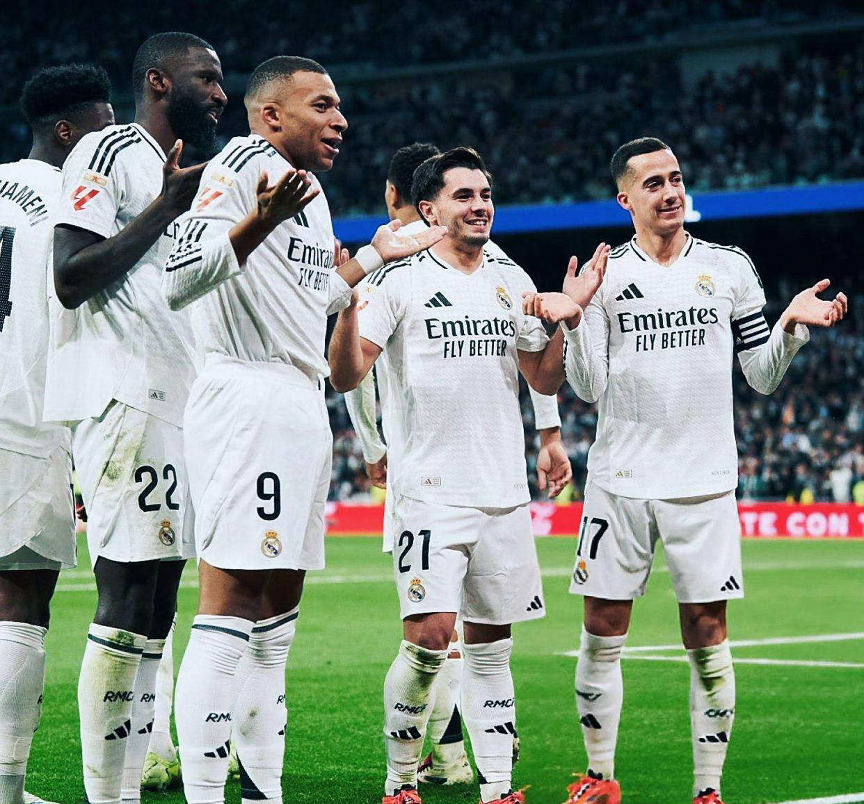 切尔西横扫尤文图斯，锁定32强赛的简单介绍