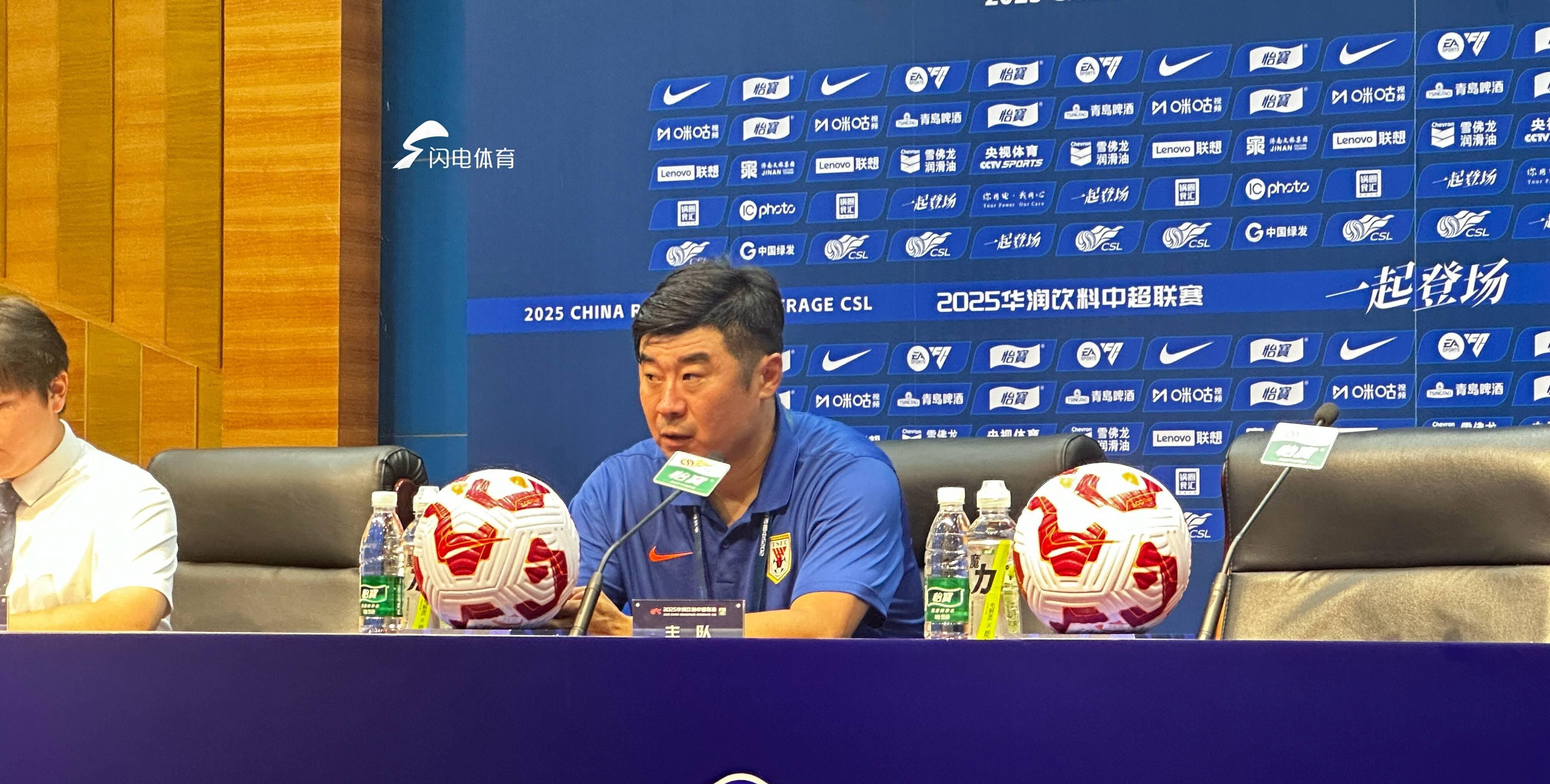 惊喜连连！中超比赛中一场劲爆对抗吸引全球目光