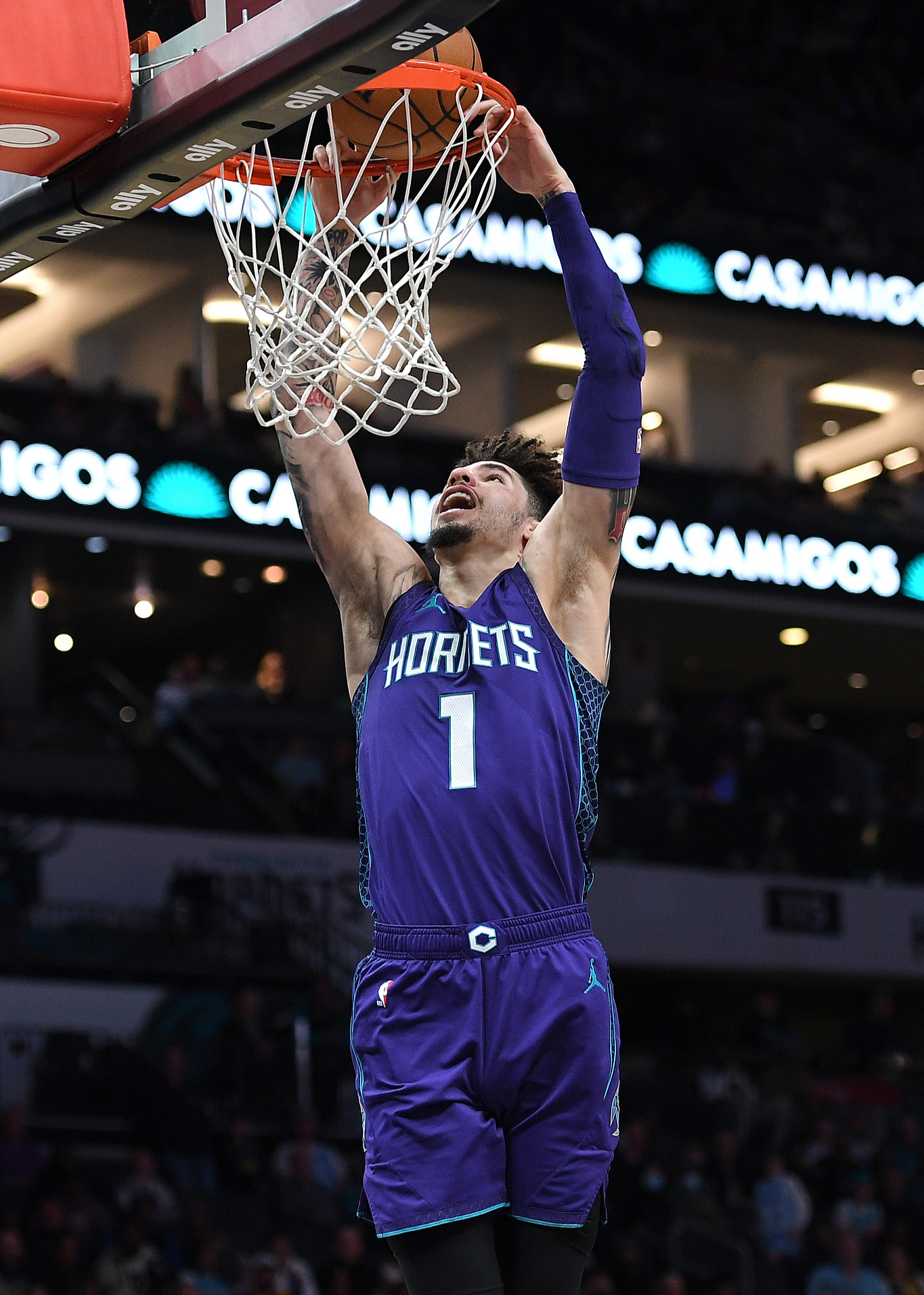 勇士求胜：迎战黄蜂，双方身体对抗不容小觑！