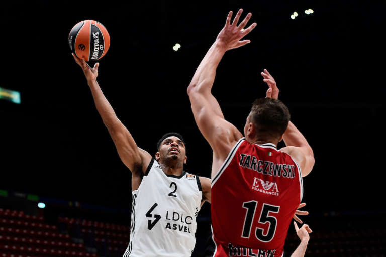 精锐劲旅争霸联赛，火爆对决精彩纷呈