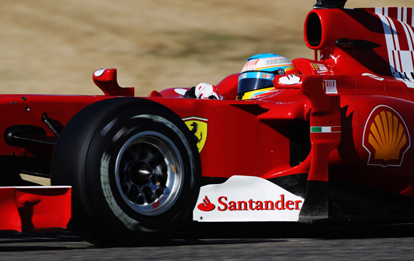 包含索伯车队完胜威廉姆斯，阿隆索统治全场的词条