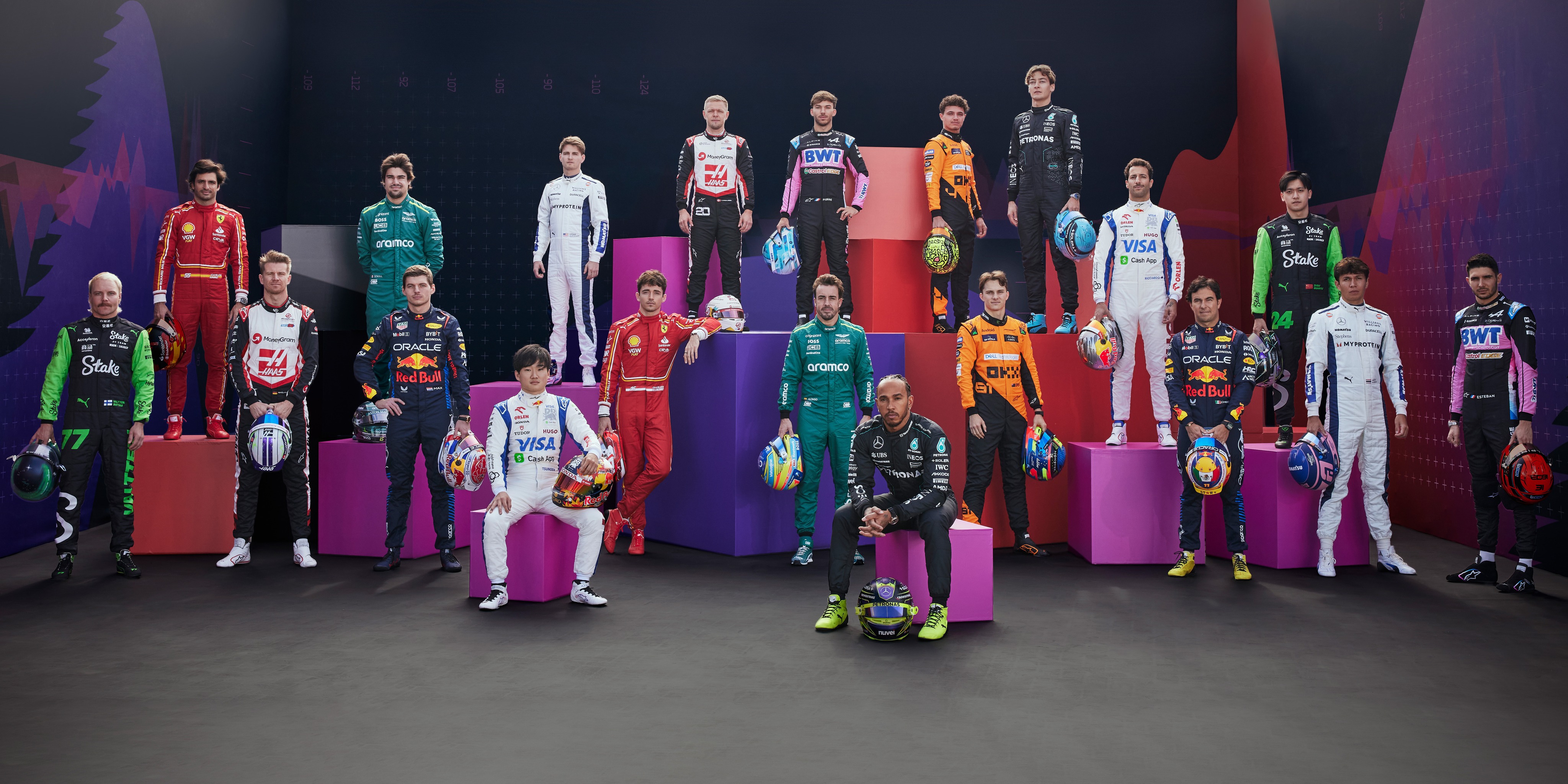 包含红牛车队横扫哈斯车队，皮亚斯特里关键制胜的词条