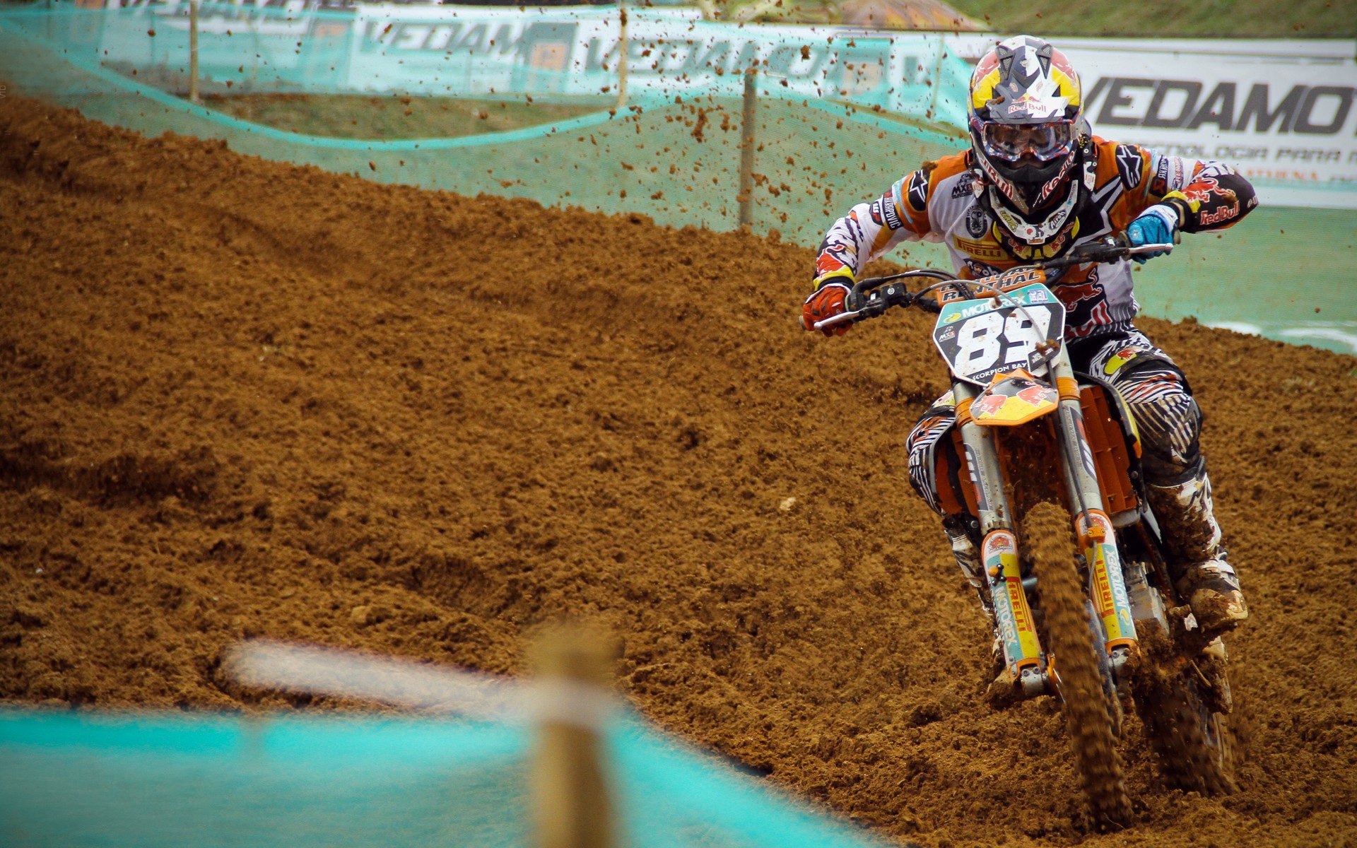 意甲焦点战启示录，奥地利强势拿下加拿大，足球与冰球的战术交响