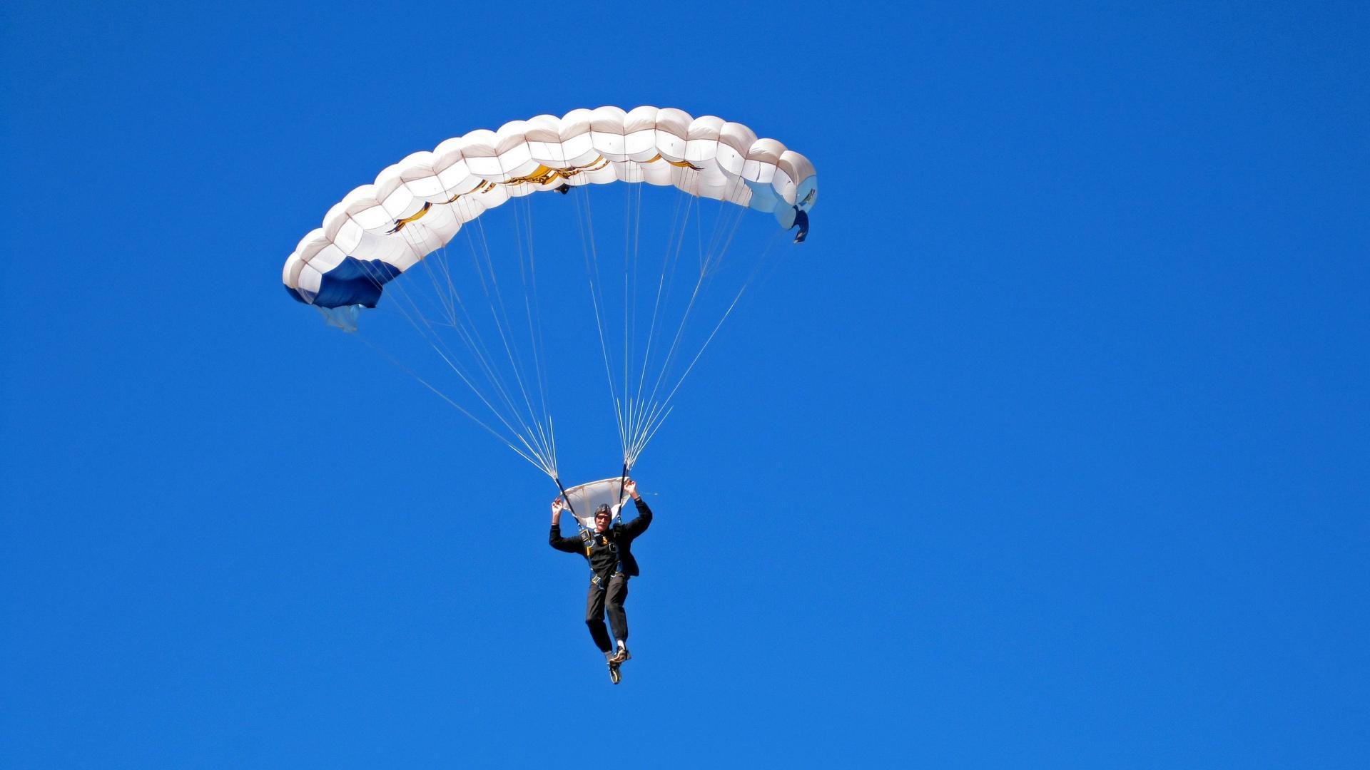 当太极虎撕碎战车，韩国队绝境翻盘与奥恰洛夫的精神启示